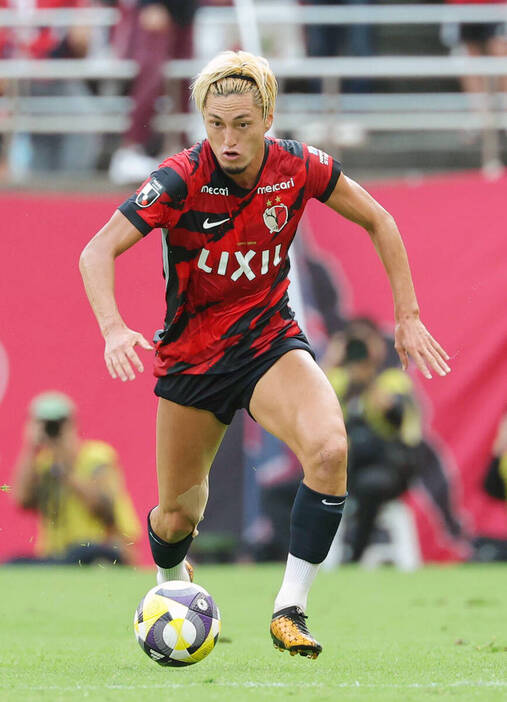 サッカー日本代表☆ 公式　激レア早いも勝ち 鹿島FW鈴木優磨「勝ち点1でいいとかって気持ちは全くない