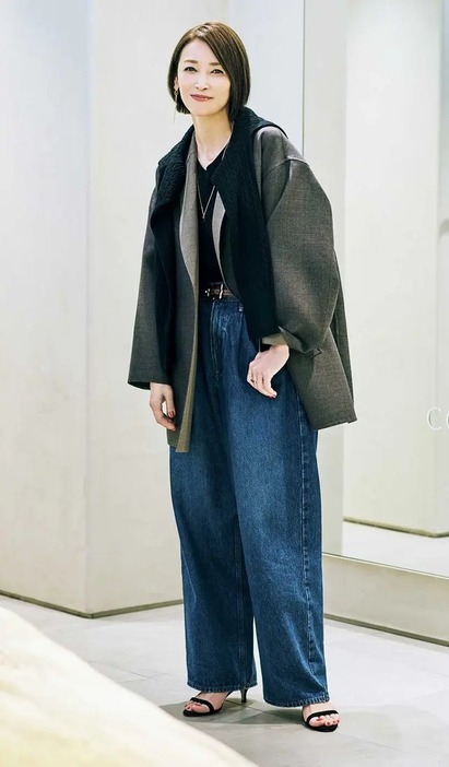 辺見えみりさん購入　タグ付き新品未使用　ピンク 羽織り　コート 辺見えみりさん購入 タグ付き新品未使用 ピンク 羽織り コート