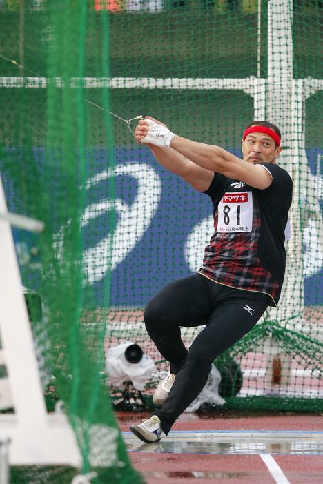 陸上日本選手権・ハンマー投げ男子 驚異の20連覇=2014年6月7日（写真：ロイター/アフロ）