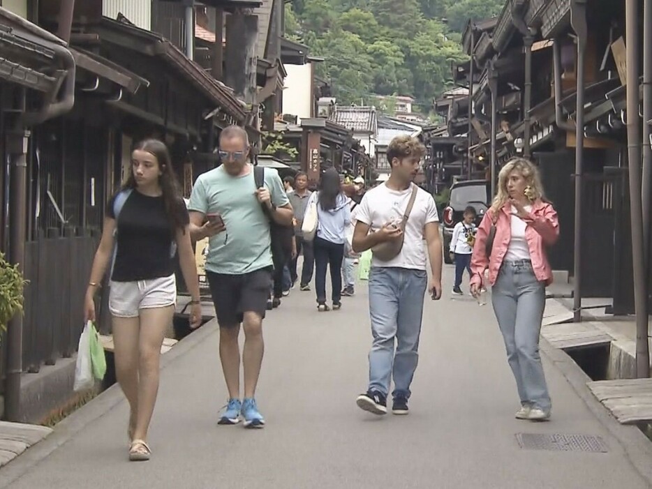 外国人観光客から人気の岐阜県高山市