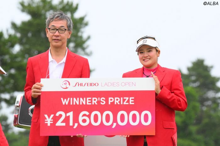 初優勝の桑木志帆が賞金2160万円（ランキング加算は75％）を獲得した