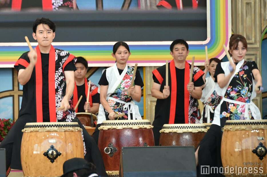 和太鼓パフォーマンスを披露した「フジアナTAIKO 魂」