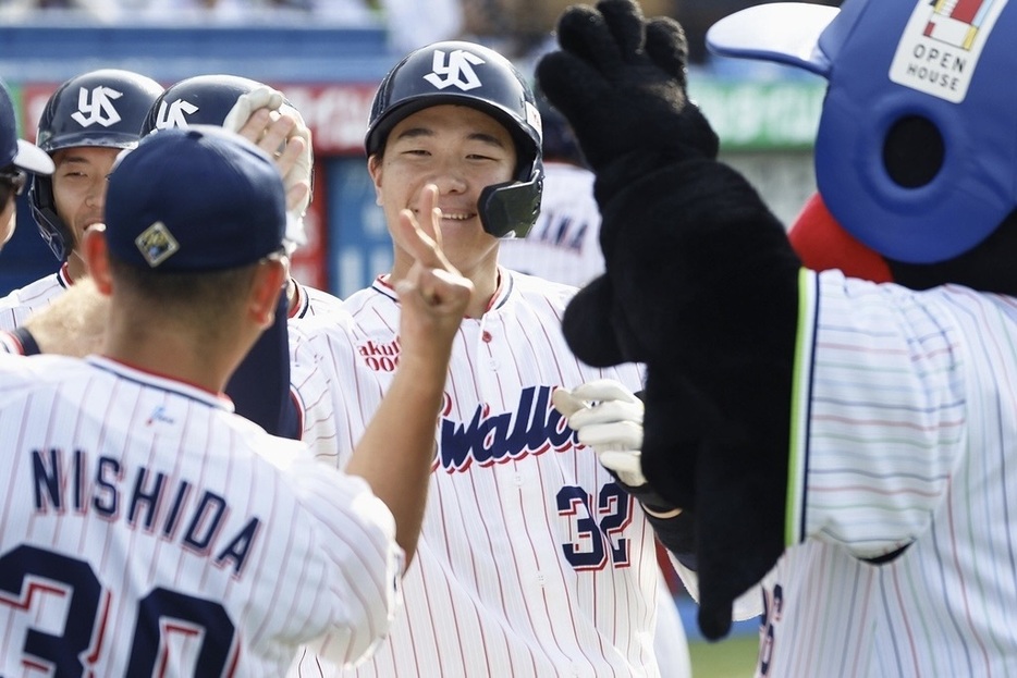 ヤクルト・松本直樹(C)Kyodo News