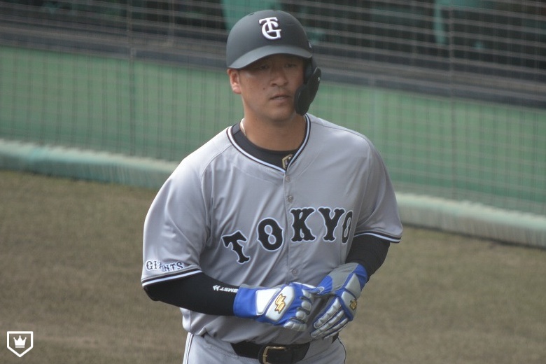 巨人・岸田行倫