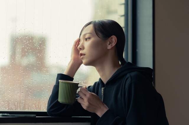「コーヒーが梅雨の低気圧頭痛」に効果的なのをご存知ですか? その理由を管理栄養士が解説!