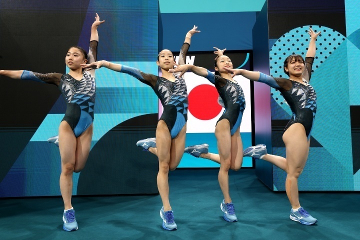 体操女子は４人で団体戦に臨み、８位入賞で終えた。(C) Getty Images