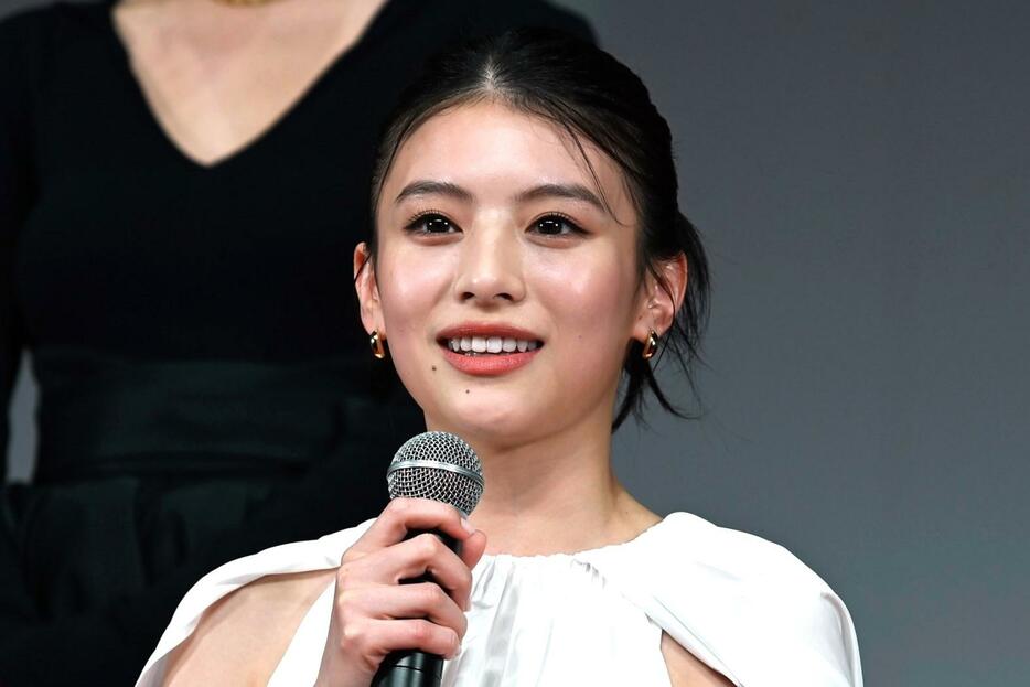 映画「赤羽骨子のボディガード」の完成披露試写会「赤羽骨子FES.」に出席した出口夏希さん