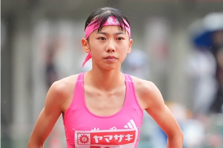 現役高校２年生の久保。女子800ｍの日本新記録を叩き出す快挙を成し遂げた。写真：田中研治（THE DIGEST写真部）