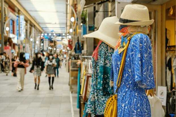 不思議と人の気配を感じない店が多い（写真はイメージです）