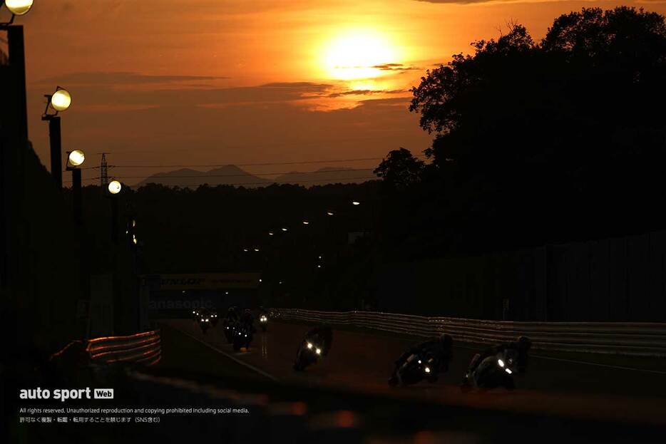 2024鈴鹿8時間耐久ロードレース 夜間フリー走行