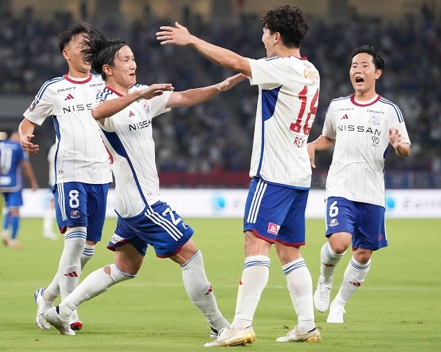 横浜が国立で町田と対戦。２－１で勝利した。（C）SOCCER DIGEST