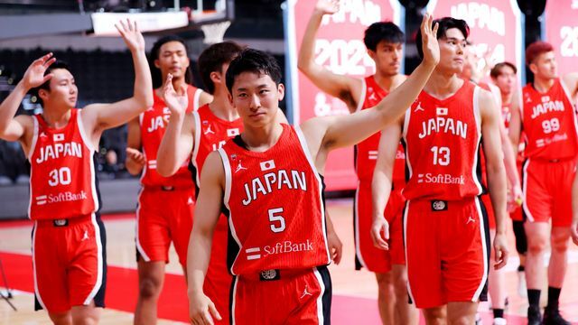 男子バスケットボール日本代表選手たち(写真：西村尚己/アフロスポーツ)