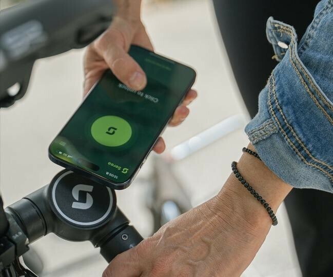 バッテリー不要なのにスマホで解錠できる自転車用ロック