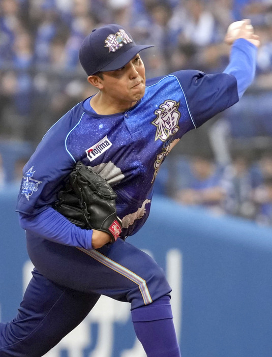 中日戦に先発したDeNA・東＝横浜