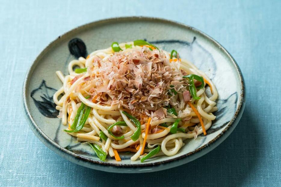 うまみ最強「削り節たっぷり焼きうどん」