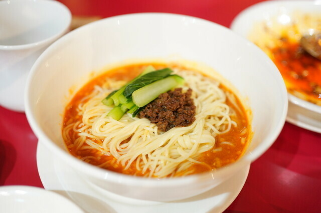 正宗担々麺（1,500円）