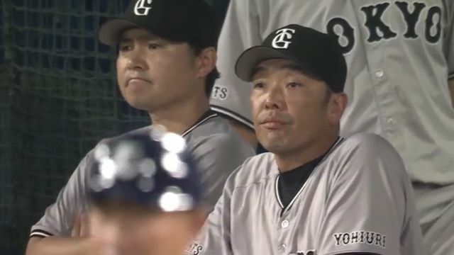 巨人の杉内俊哉投手チーフコーチと阿部慎之助監督