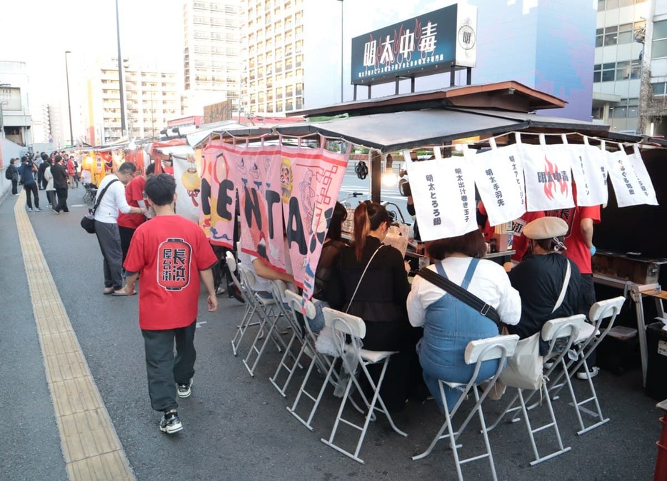 前回の公募による新規参入で屋台街が復活した長浜エリア