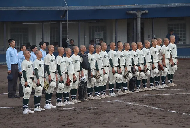 報徳学園ナイン　※写真は過去の取材より