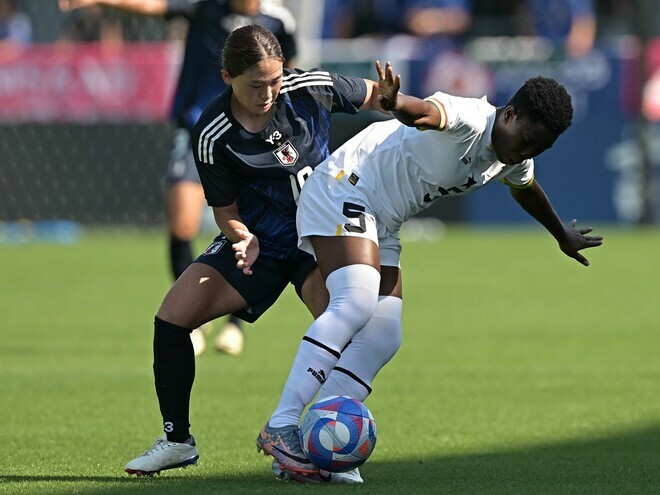 日本対ガーナの一戦は０－０で前半を終えた。写真：金子拓弥（サッカーダイジェスト写真部）