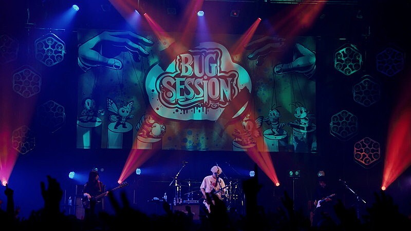 『秋山黄色 presents BUG SESSION at Zepp Haneda (TOKYO)』を一部公開、一夜限りの視聴会で