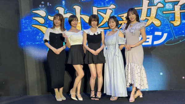 ほかにも霧島聖子さん、澁谷果歩さん、本郷愛さん、みそしるさんの5名が“ミナト区系女子”として『龍が如く』最新作に登場へ