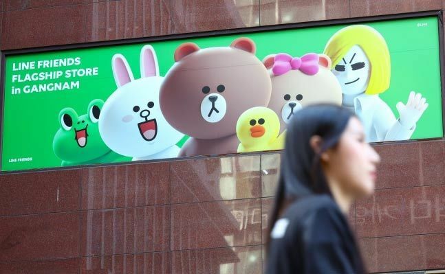 (写真：朝鮮日報日本語版) ▲ソウル市内にある「LINE FRIENDS（ラインフレンズ）」ストア。5月13日撮影。／NEWSIS