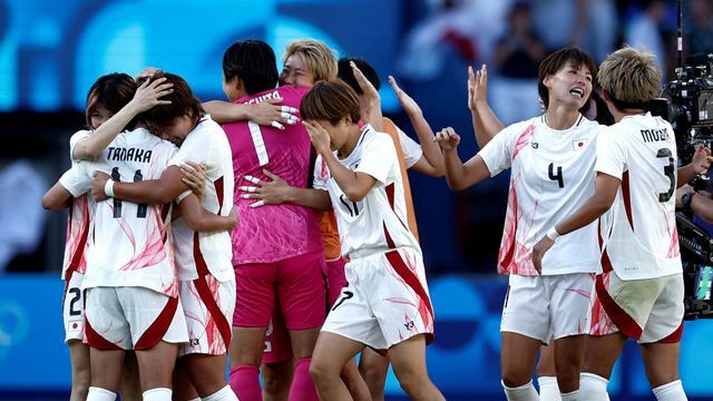 ブラジルに逆転勝利したサッカー女子日本代表(写真:ロイター/アフロ)