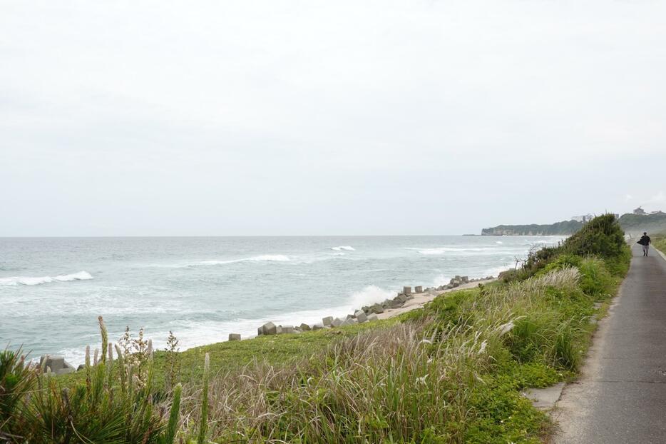 宿近くの海＝2024年6月、茨城県北茨城市