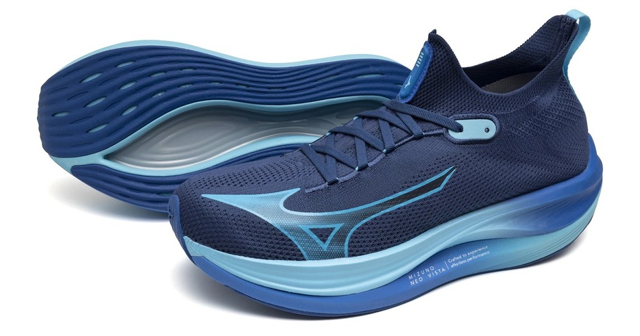 ジョグにフォーカスしたトレーニングシューズ「MIZUNO NEO VISTA」22,000円（税込）。6月14日発売予定