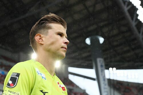 名古屋グランパスは30日、主将GKランゲラックの今季限りでの退団を発表 [写真]＝J.LEAGUE via Getty Images