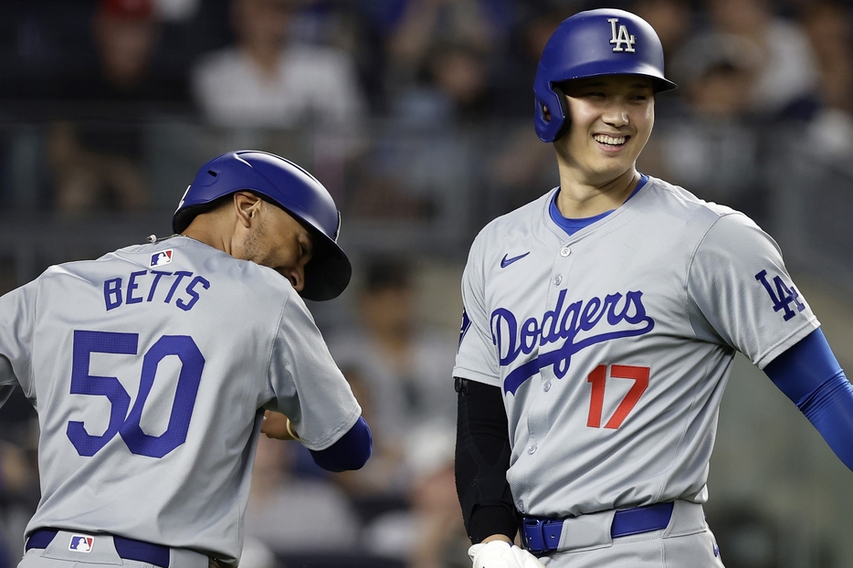 大谷の打球音にも思わず本音を漏らしたベッツ。(C)Getty Images