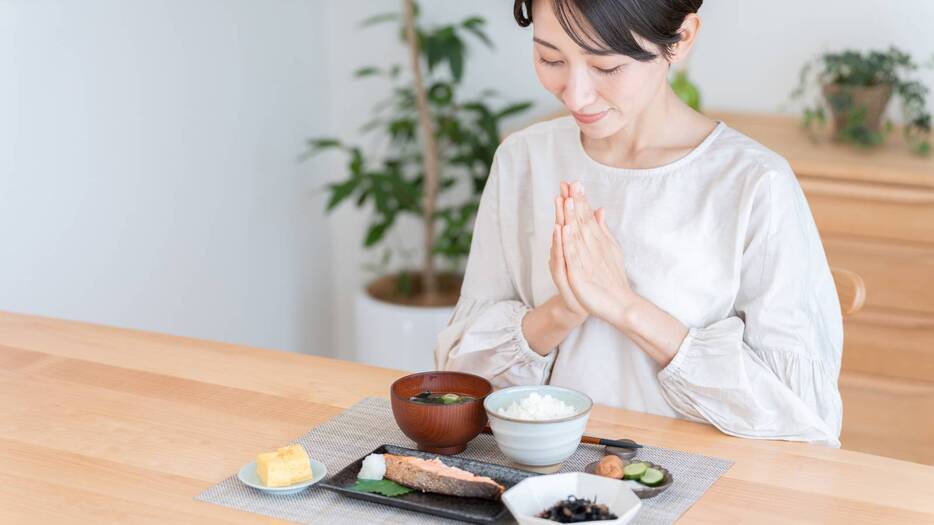 老けない人は、どんな食べ方をしている？