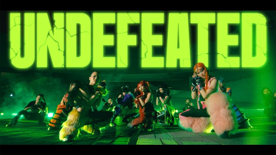 XG「UNDEFEATED」パフォーマンス映像より