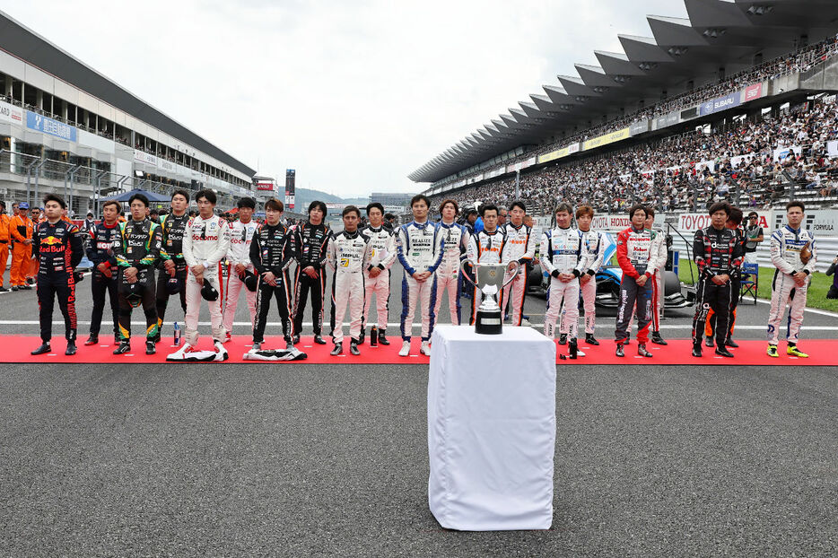 2024年シーズン第4戦は、第1回瑶子女王杯 全日本スーパーフォーミュラ選手権第4戦富士大会として開催された