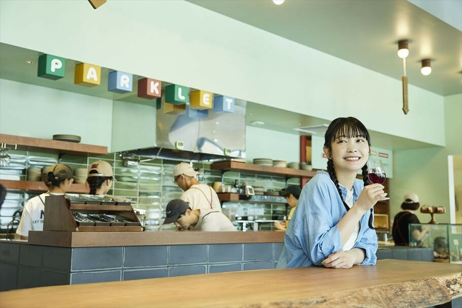 美味しい食のワンダーランド。垣根なく楽しめるお店たち