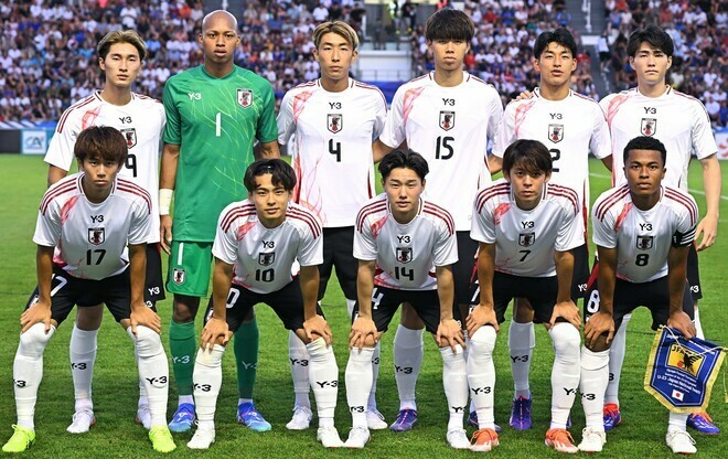 パラグアイとの初戦に臨む大岩ジャパン。写真：金子拓弥 (サッカーダイジェスト写真部)