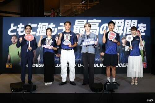 ジョン・カビラ、鮫島彩、槙野智章、白岩瑠姫、尾形貴弘、眞嶋優（左から）　[写真]=JFA