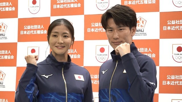 近代五種競技でパリ五輪に出場する内田美咲選手(左)、佐藤大宗選手(右)