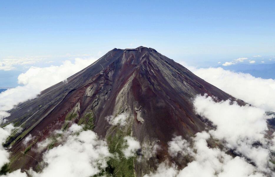 富士山＝2023年8月