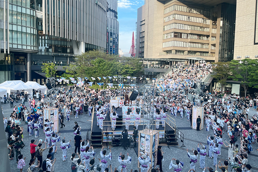 「ゆかたde盆踊り」の様子（7月20日・大阪市内）