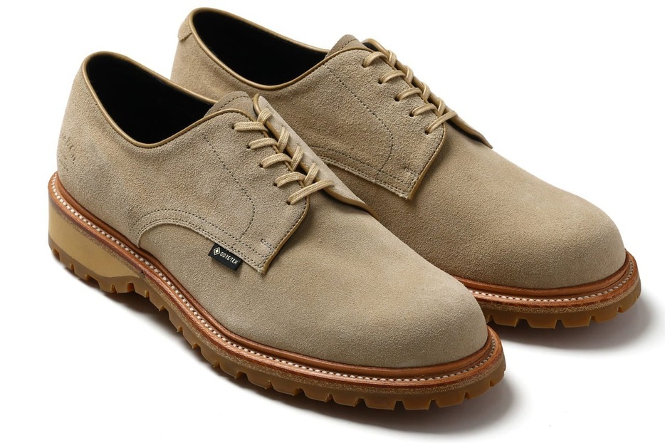 Plain-Toe Blucher　¥50,600nカラー：スウェード（サンドベージュ）