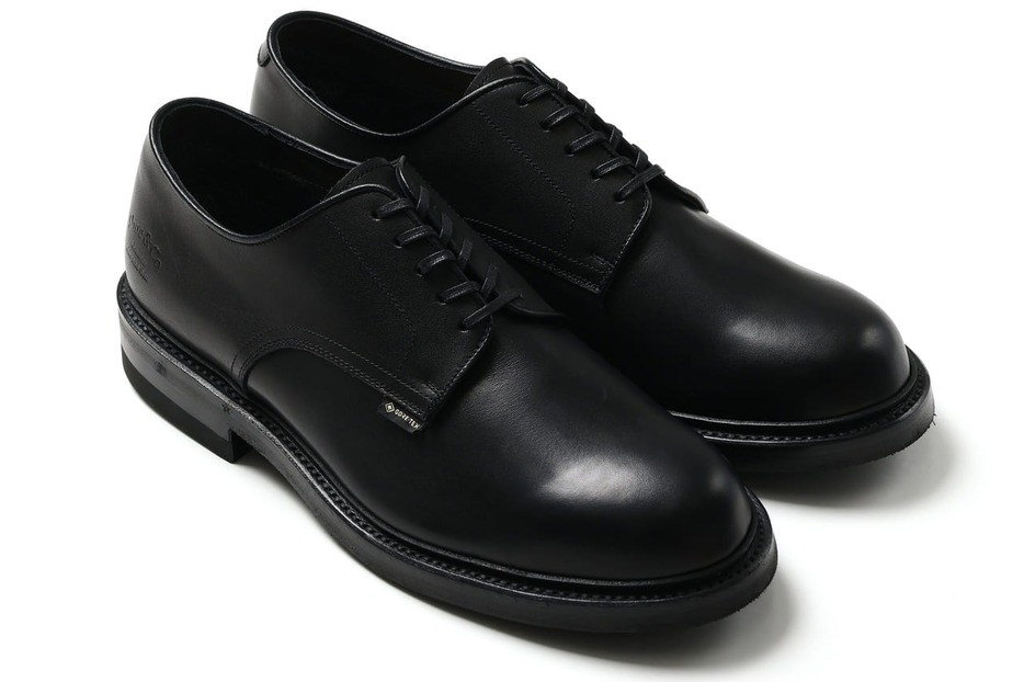 Plain-Toe Blucher　¥50,600 カラー：キップレザー(ブラック) サイズ：22.0～28.0cm