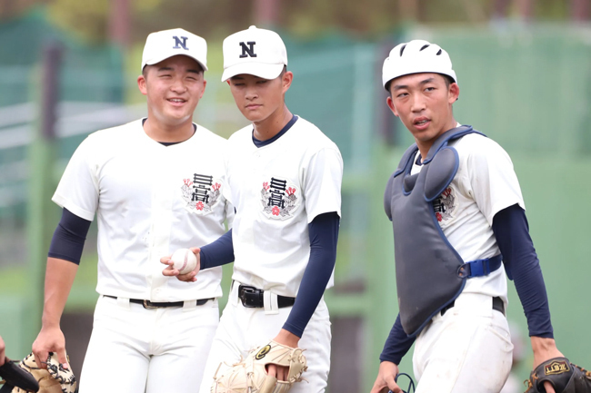 日大三ナイン　※写真は過去の取材より