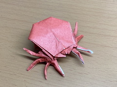 折り紙の「マダニ」に反響（画像提供：サイド3の大蟷螂さん）