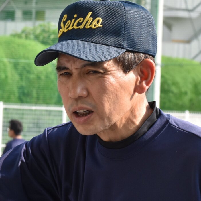 青島特別支援学校の久保田浩司監督