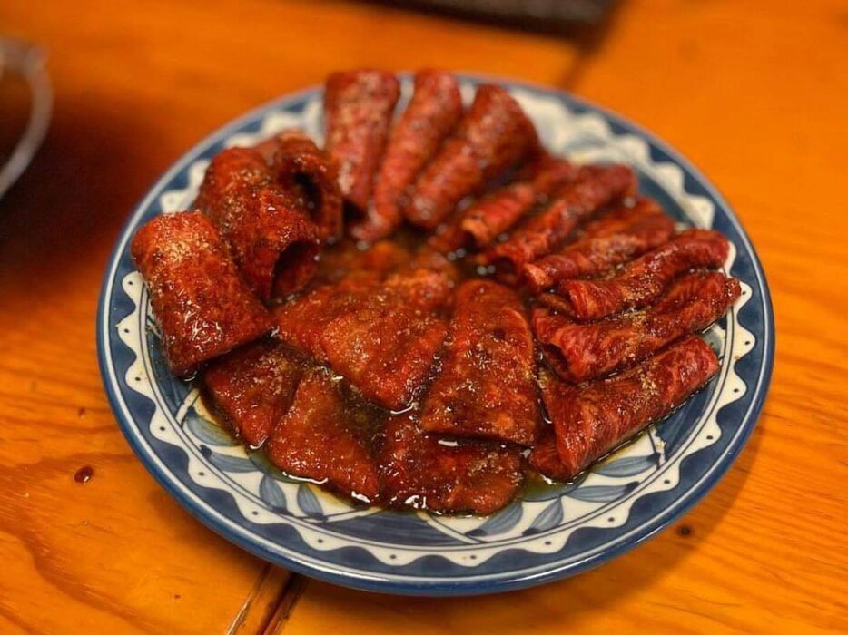 鶴橋で50年愛されている人気串焼き店「松よし」ののれん分け店が東京初出店！