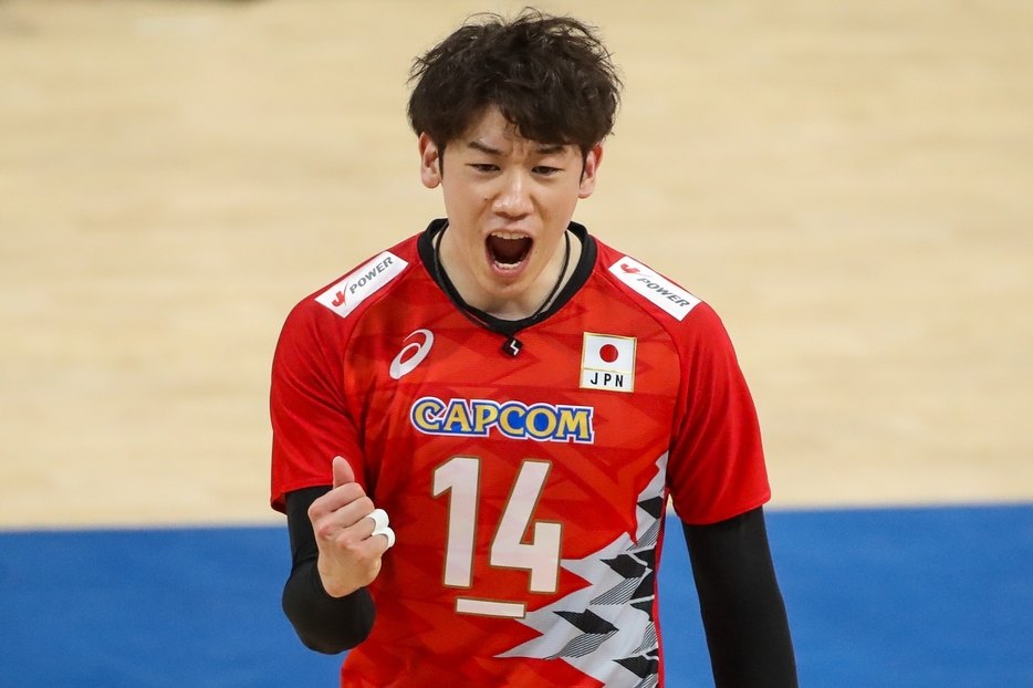 バレー男子日本代表は銀メダルを獲得。石川はベストアウトサイドヒッターに選出(C)Getty Images