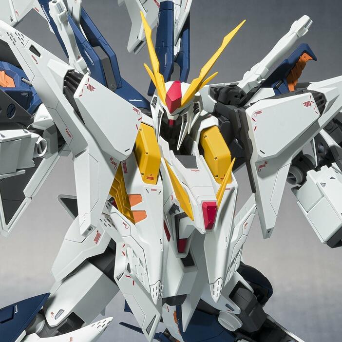 「機動戦士ガンダム 閃光のハサウェイ」のΞガンダムのフィギュア「ROBOT魂（Ka signature） ＜SIDE MS＞RX-105 Ξガンダム（機動戦士ガンダム 閃光のハサウェイVer.）」（c）創通・サンライズ