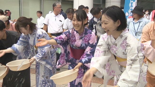 高松打ち水大作戦　高松市サンポート